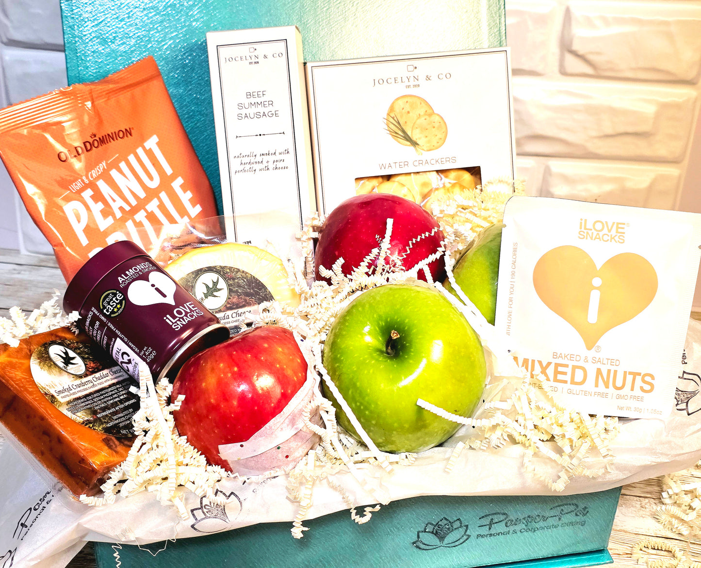 Smoky Rustic Indulgence Basket