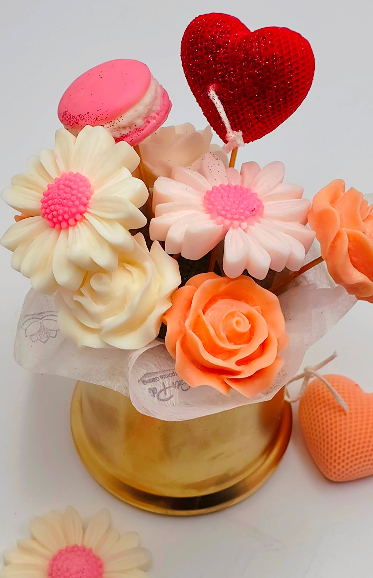 Blushing Blooms – Floral Candle Bouquet & Chocolate Treat