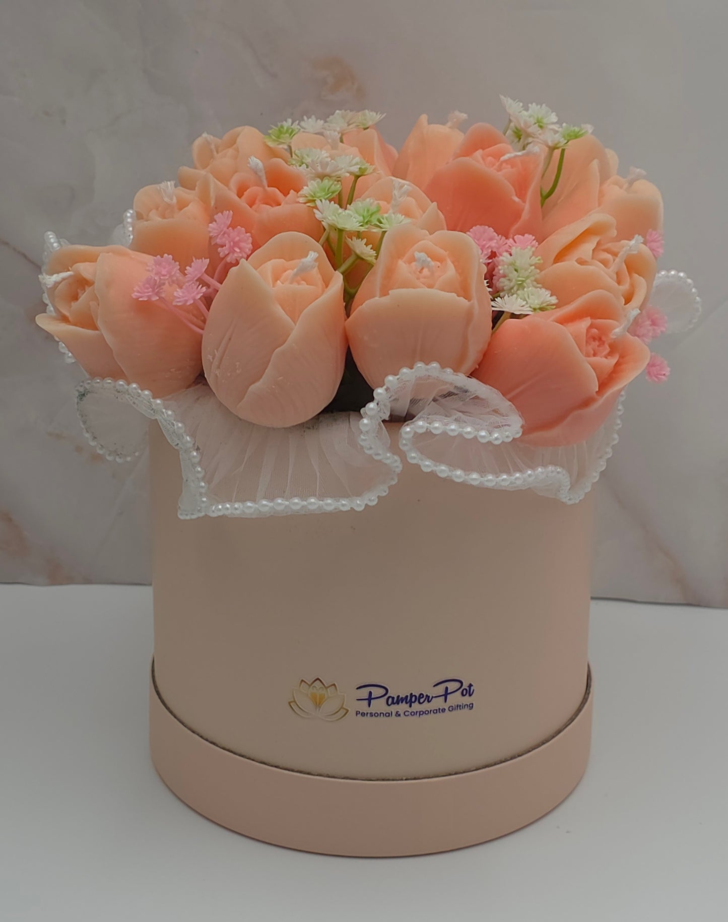 Velour Gift Box Set - Bouquet of Tulips