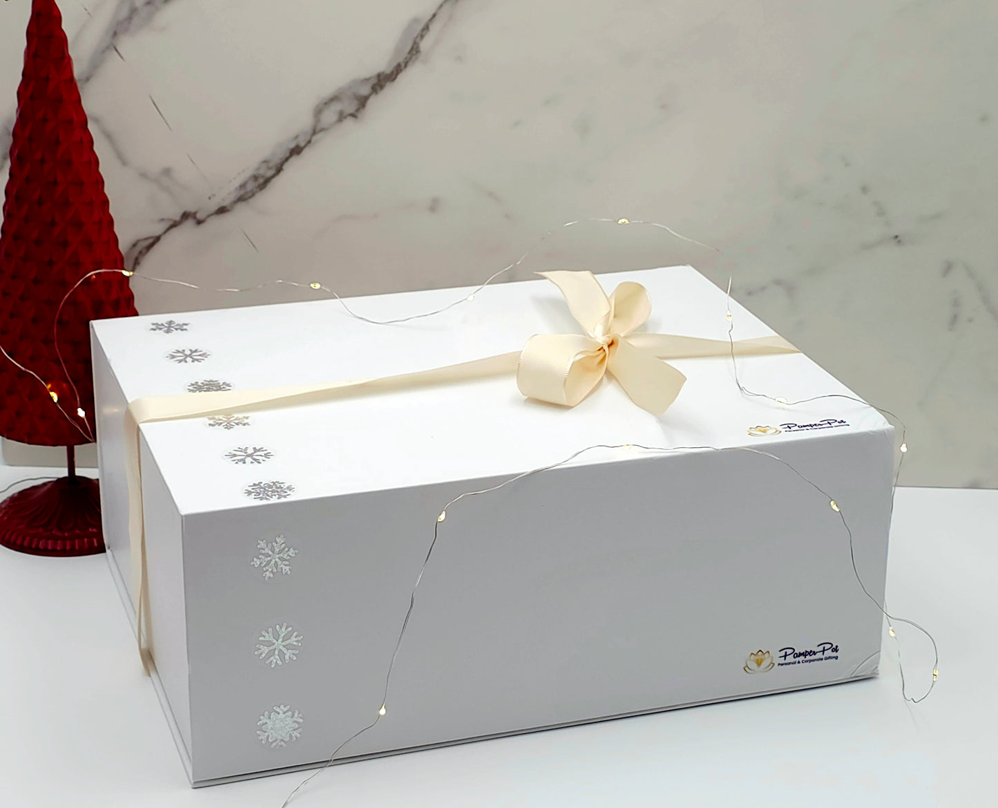 Season’s Cheer Snack Box