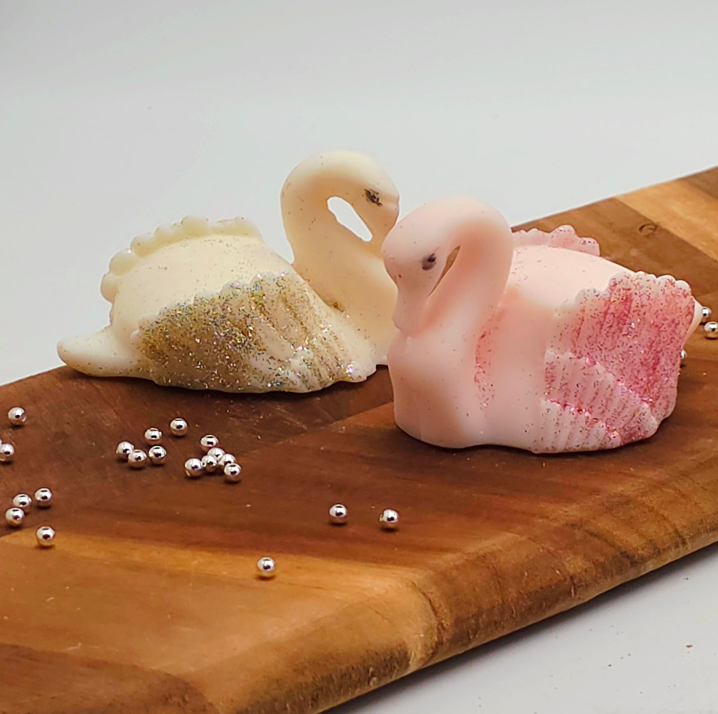 Swan’s Embrace : For You & Me