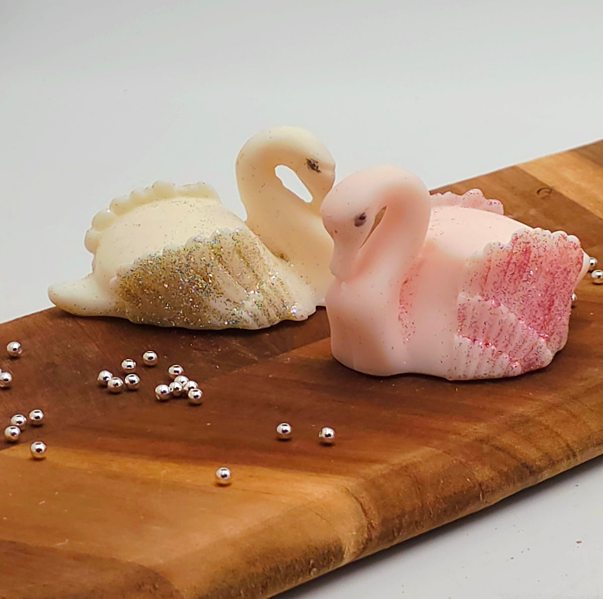 Swan’s Embrace : For You & Me
