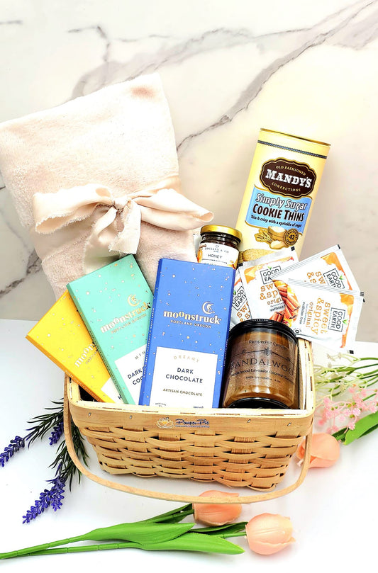 Mom’s Warm Embrace Comfort Basket